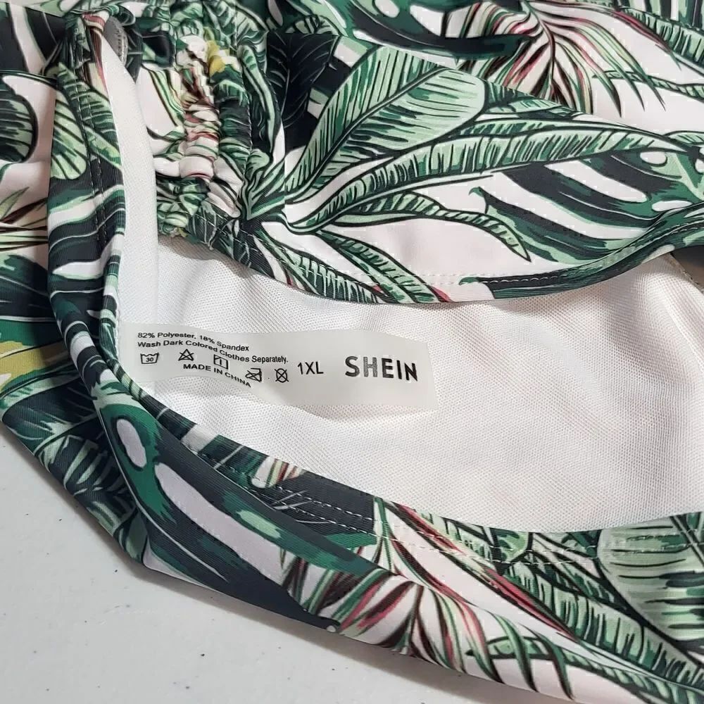 Plus Size Shein Two Piece Swimsuit - Picture 5 of 8